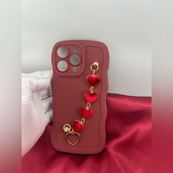 Elegant Burgundy Heart Chain Case for iPhone 16 Pro Max - Picture 4 of 5